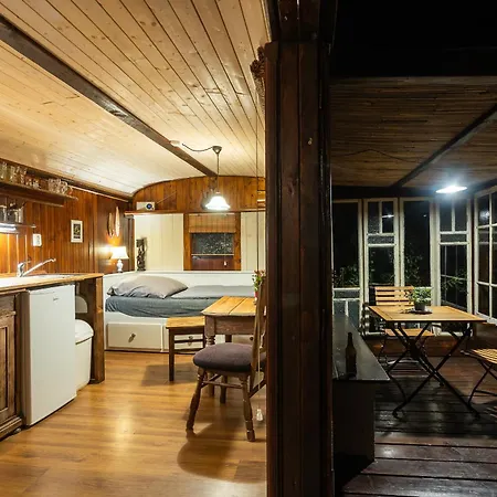 Tiny-house In Paradise - Maringotka V Raji דירה