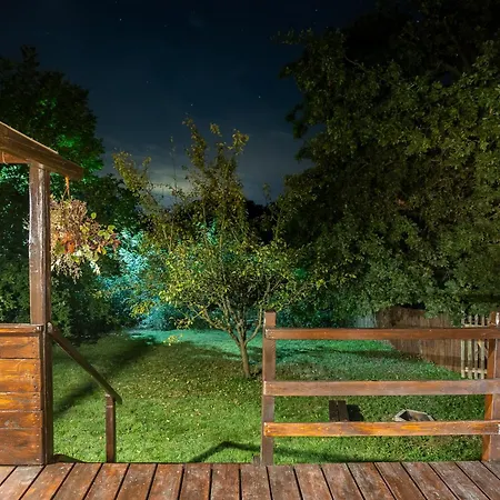 Tiny-house In Paradise - Maringotka V Raji * טורנוב