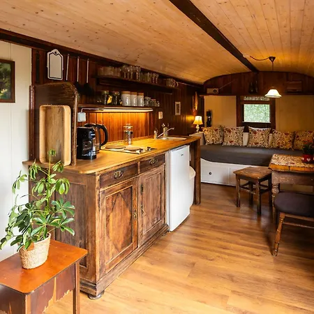 Tiny-house In Paradise - Maringotka V Raji Apartamento Turnov