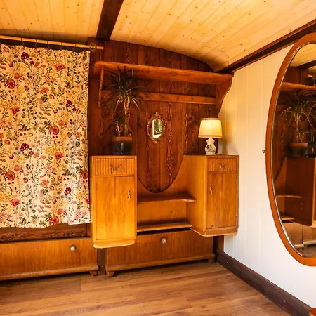 Tiny-house In Paradise - Maringotka V Raji 아파트