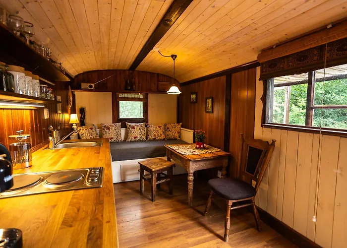 Daire Tiny-house In Paradise - Maringotka V Raji Turnov