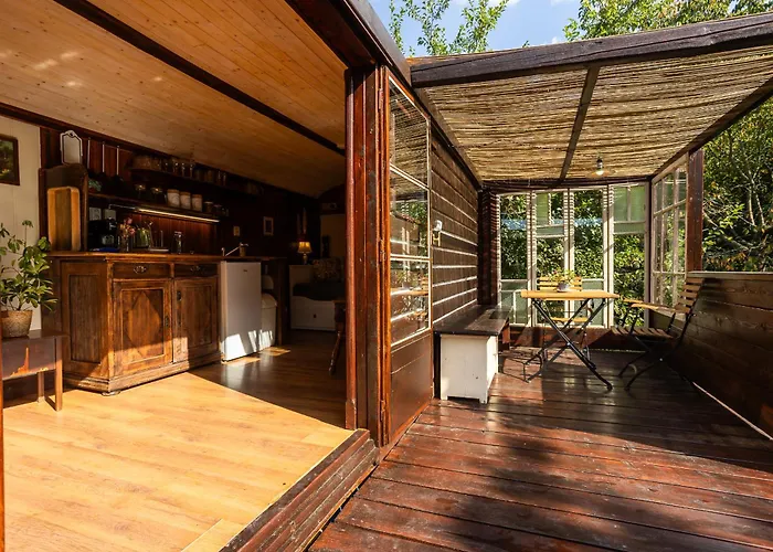 Tiny-house In Paradise - Maringotka V Raji Daire Turnov
