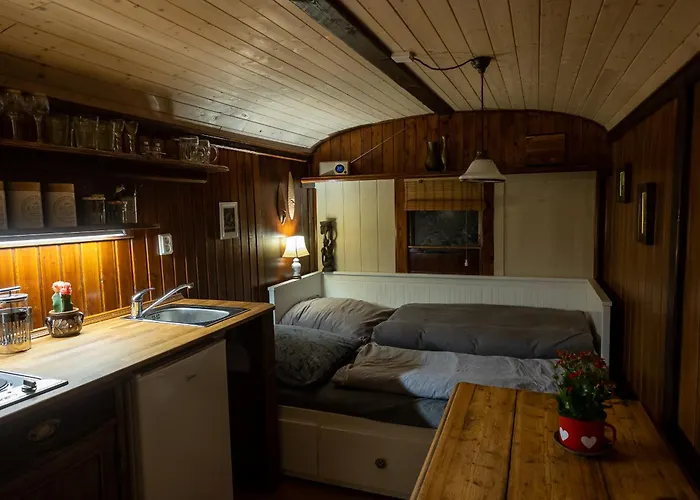 Tiny-house In Paradise - Maringotka V Raji *