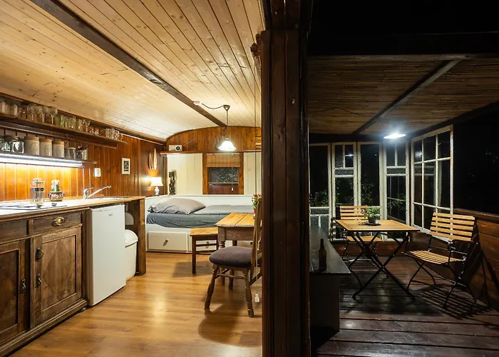 Tiny-house In Paradise - Maringotka V Raji Daire