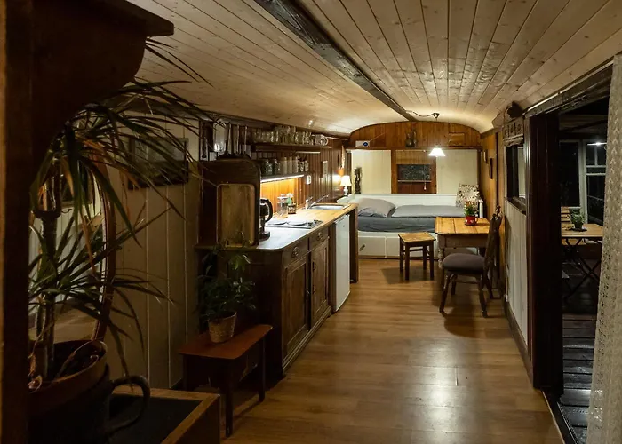 Daire Tiny-house In Paradise - Maringotka V Raji *