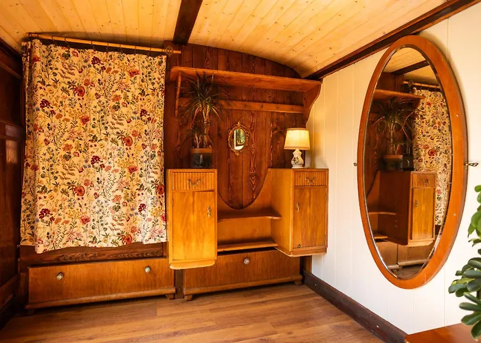 Tiny-house In Paradise - Maringotka V Raji Daire